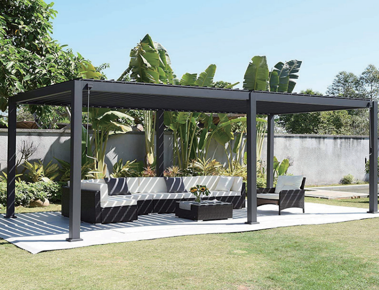 熊猫抱抱微宿 / 凉亭